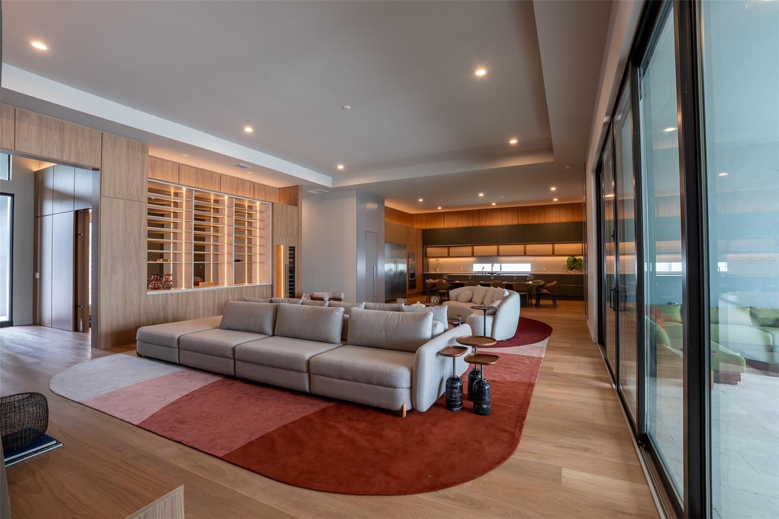 15125 PENDIO DRIVE