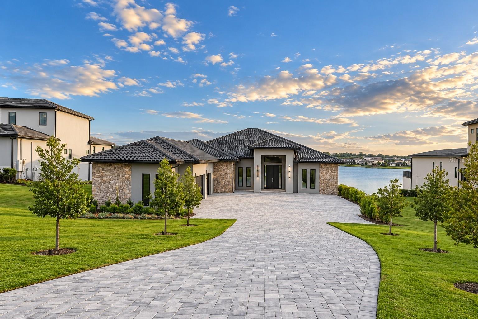 15125 PENDIO DRIVE