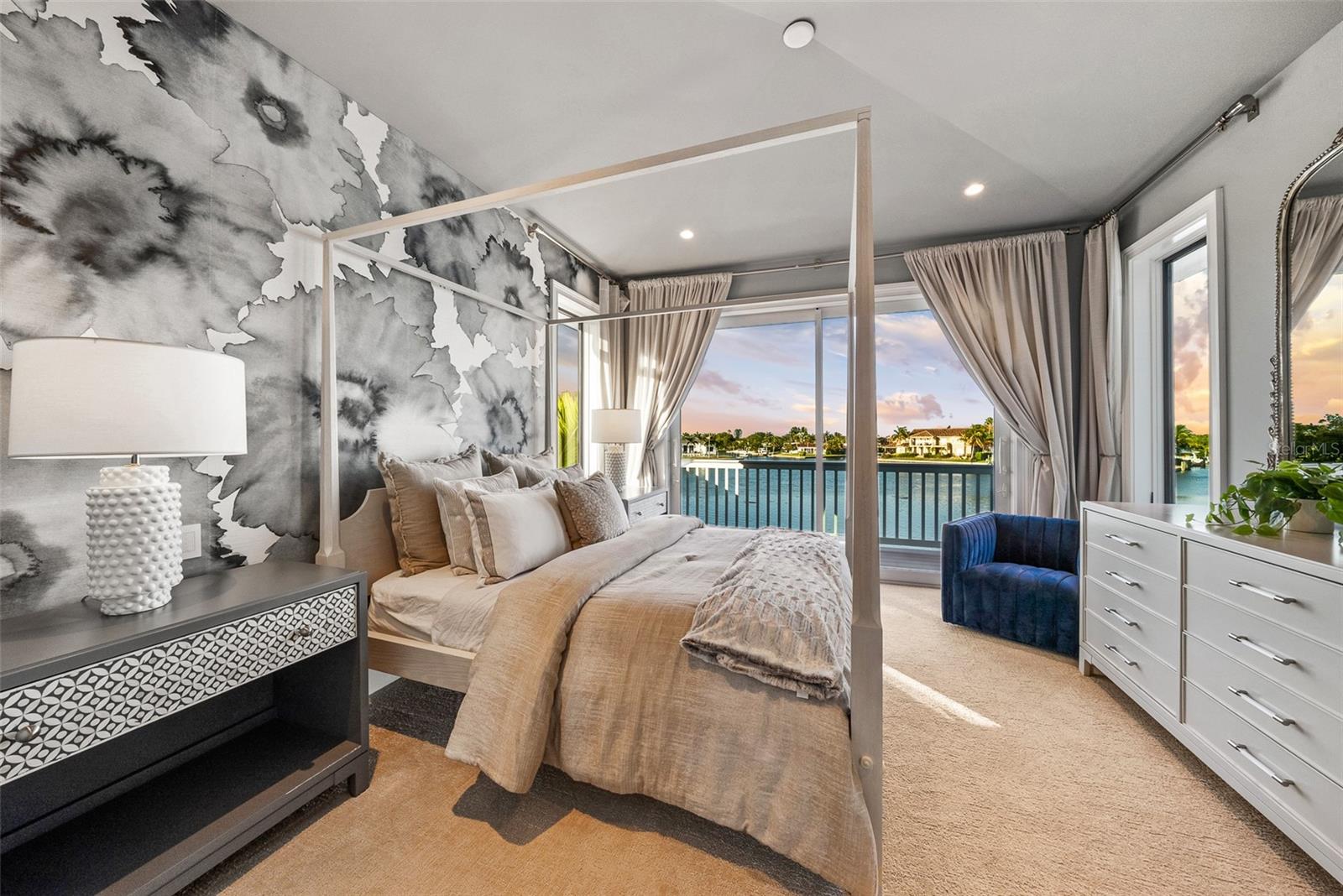 BAY PALMS ADD - Residential
