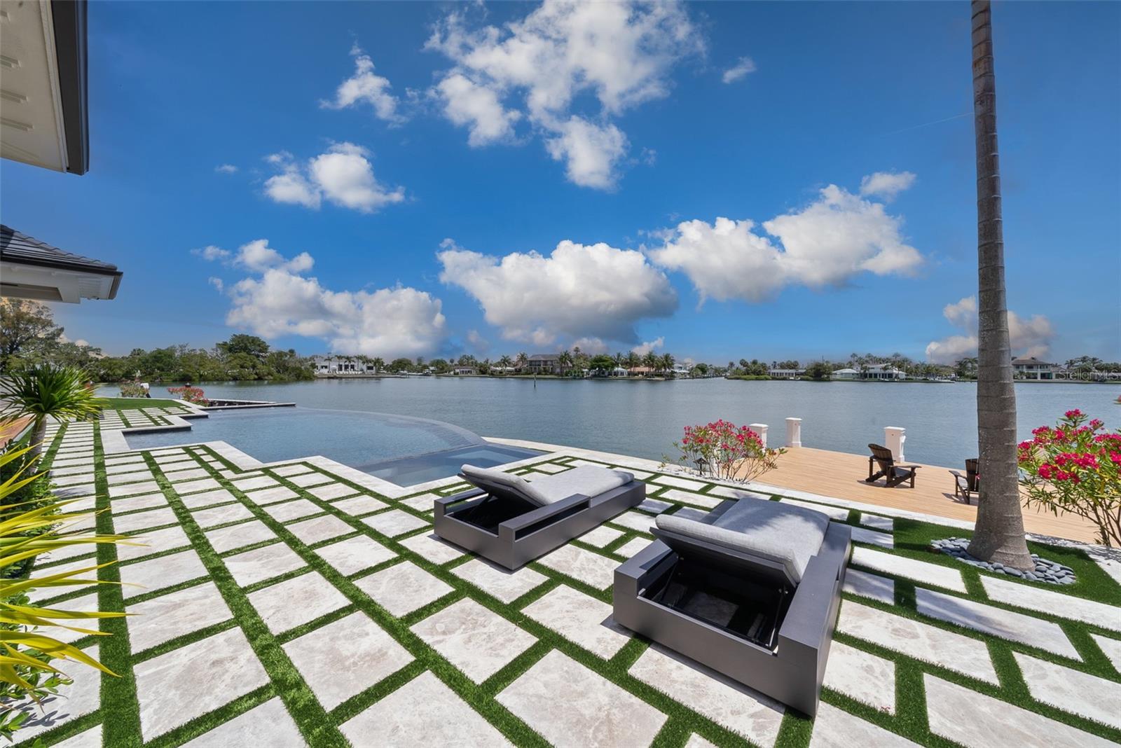 BAY PALMS ADD - Residential