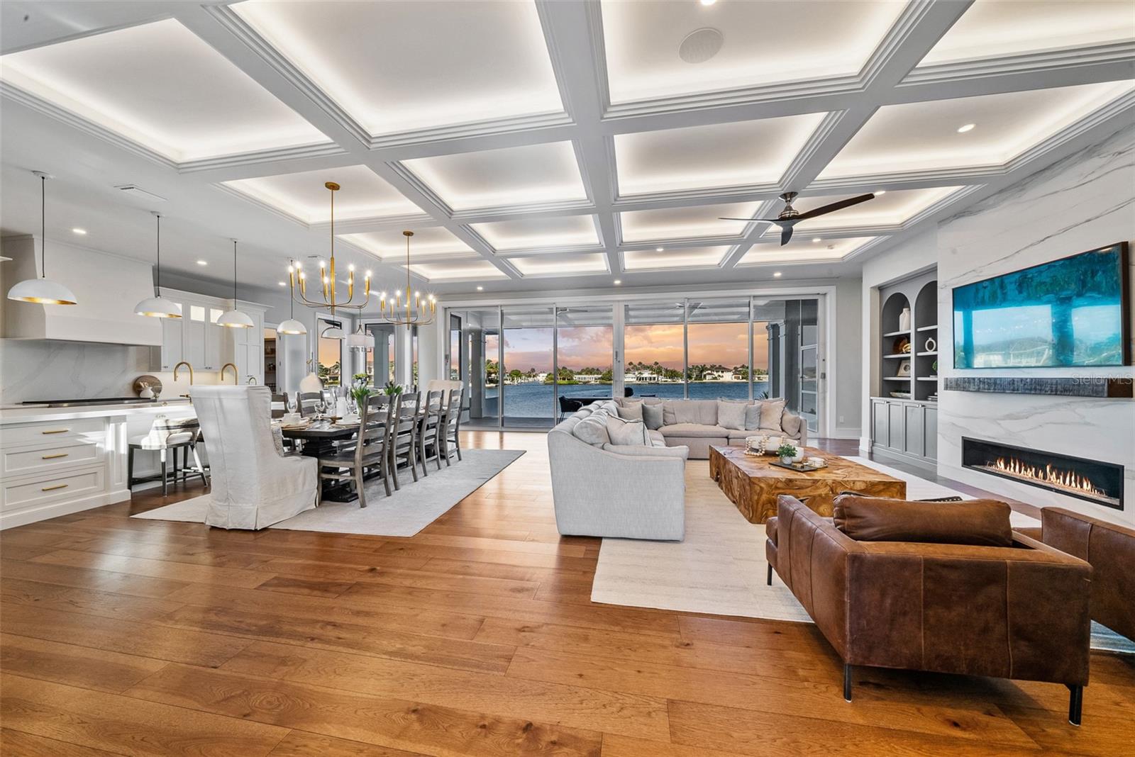 BAY PALMS ADD - Residential