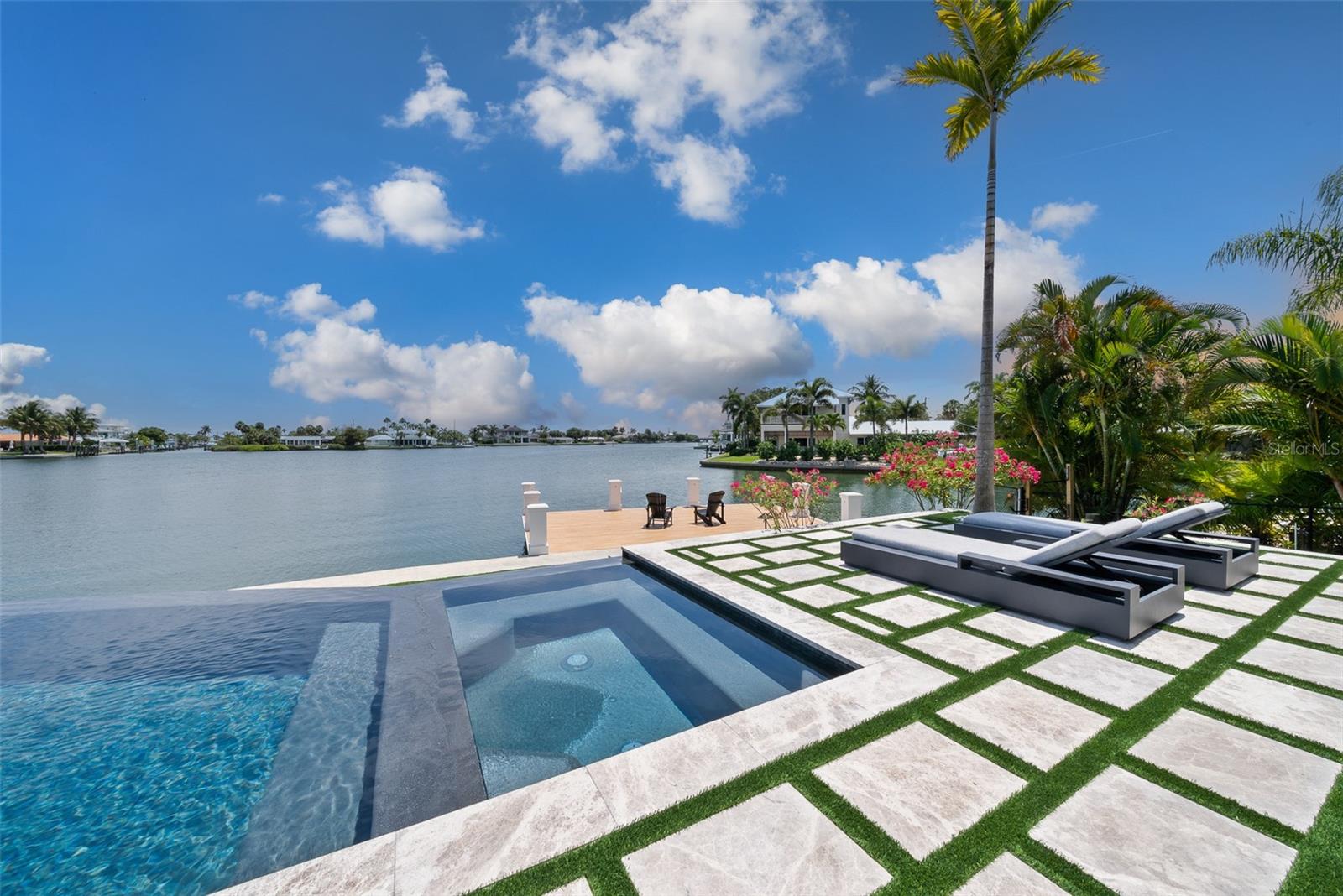 BAY PALMS ADD - Residential