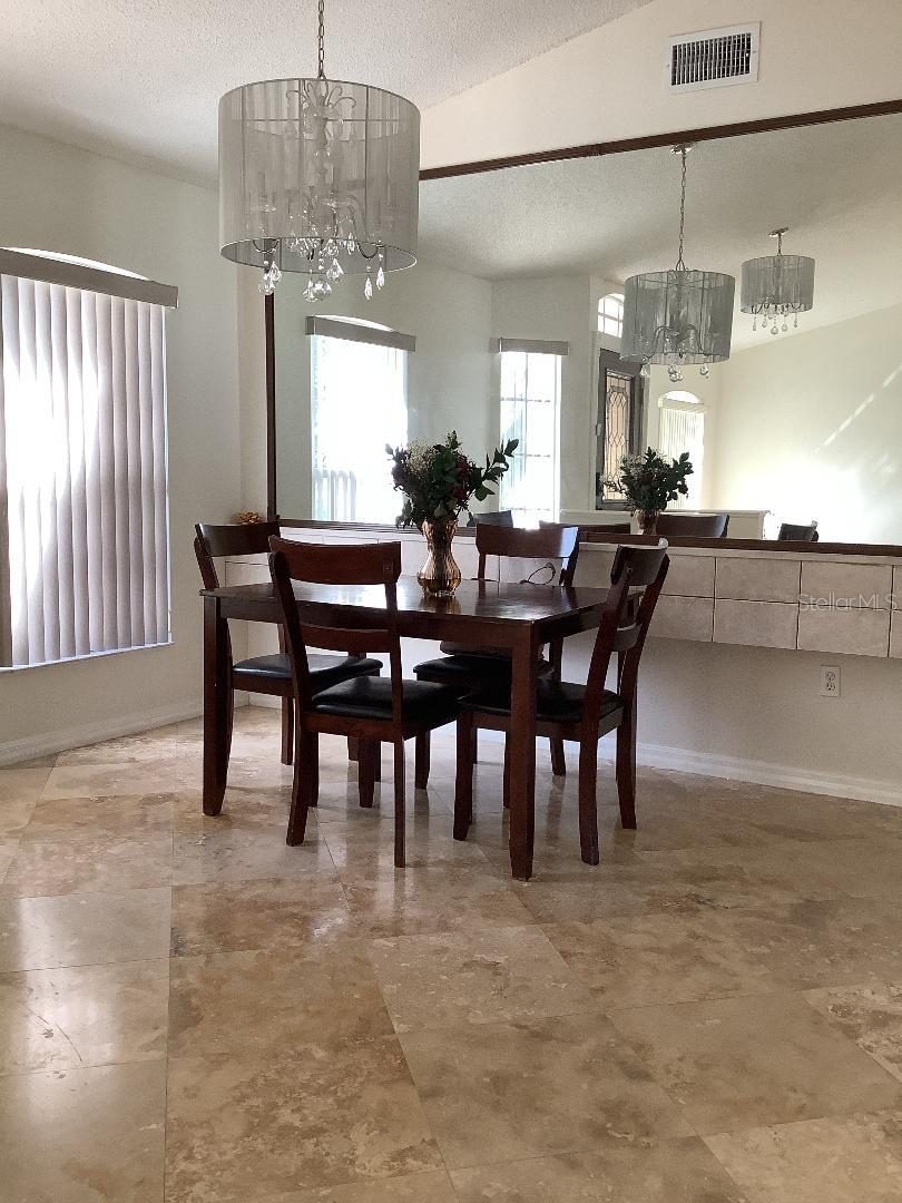 DLETONA LAKES UN 09 - Residential Lease