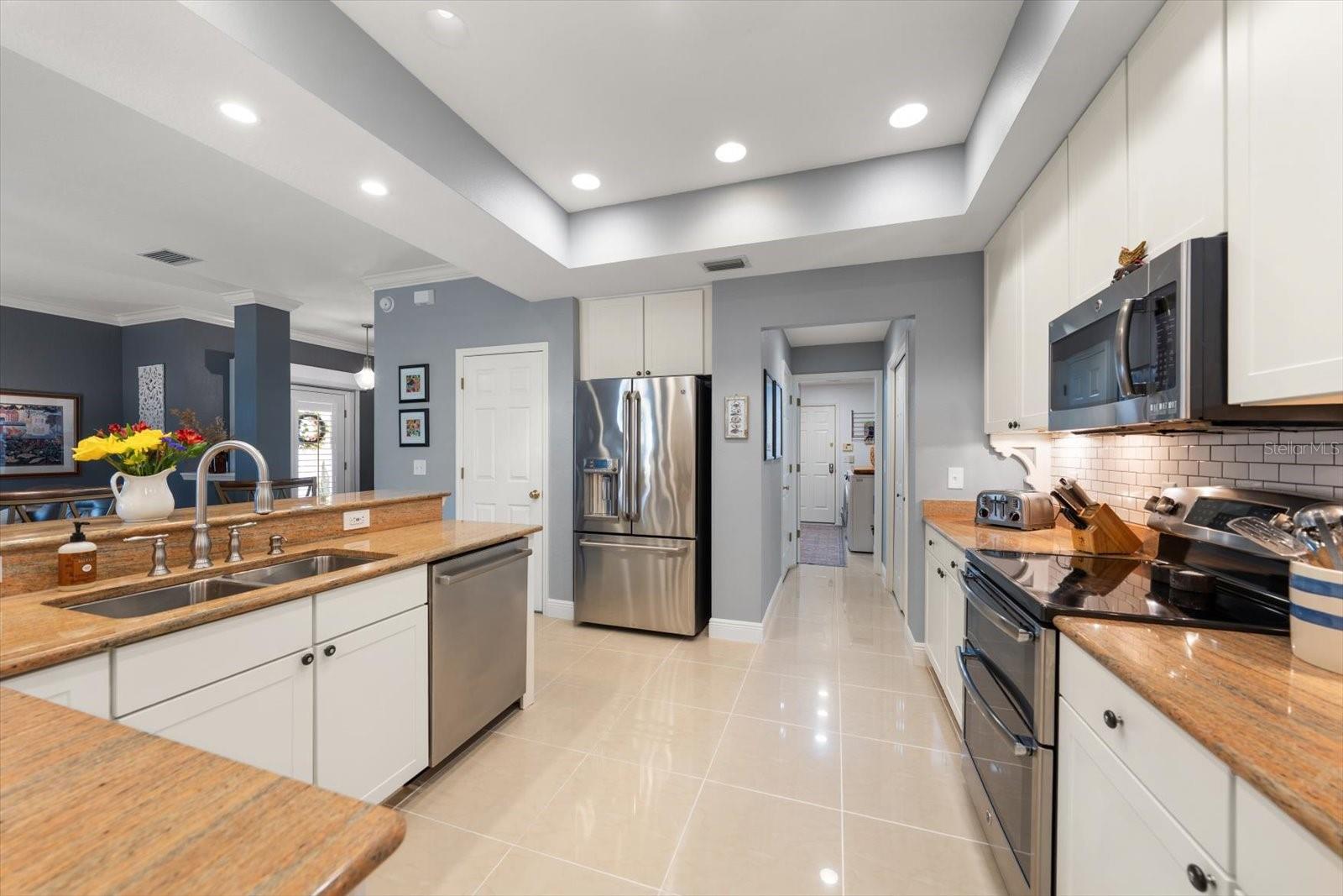 WEST BAY VILLAGE - Residential