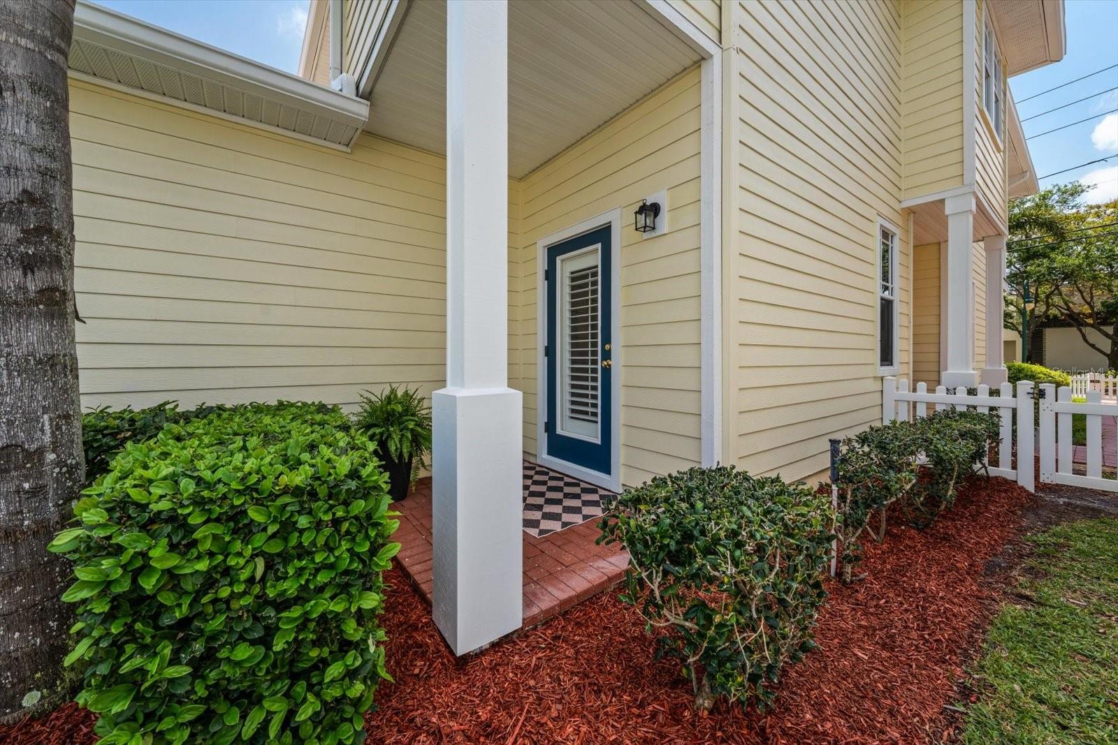 WEST BAY VILLAGE - Residential