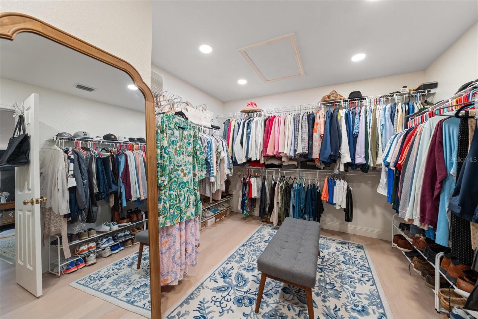 WEST BAY VILLAGE - Residential