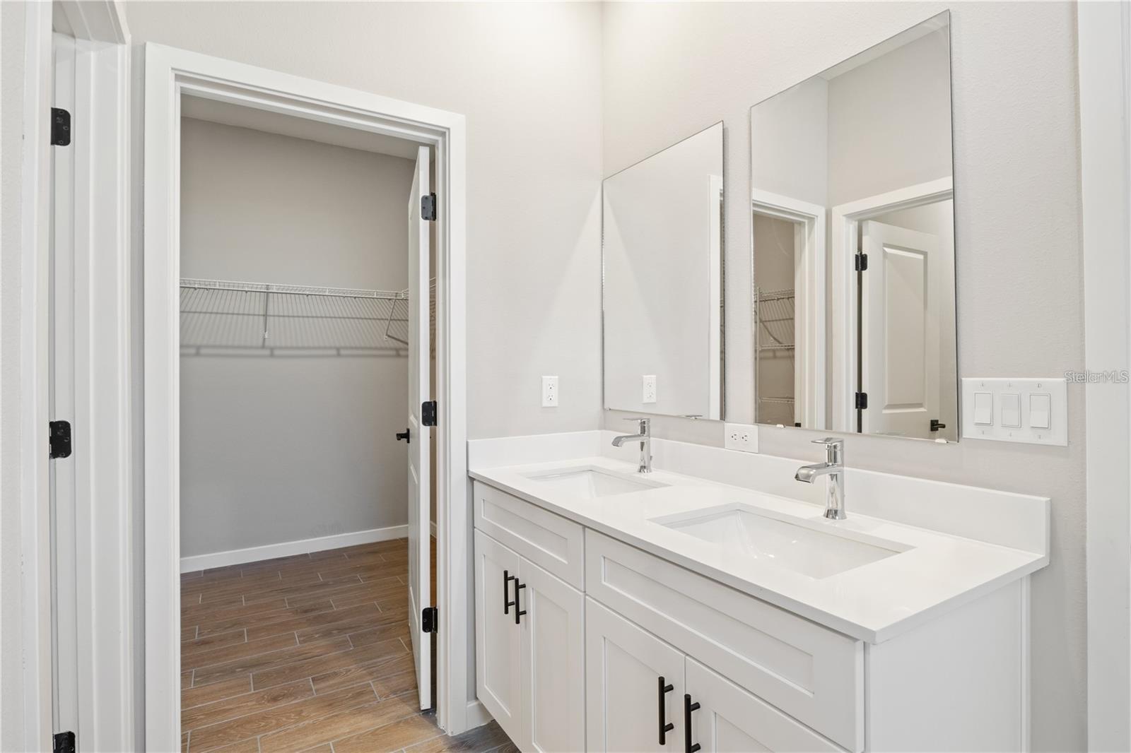 MARION OAKS UN 10 - Residential