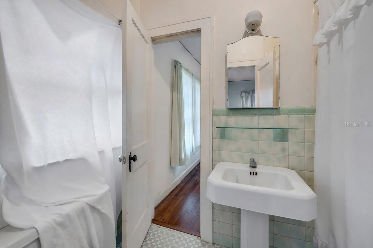 ACREAGE & UNREC - Residential