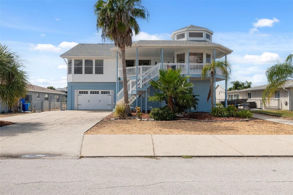 Photo of 13521 Stacey Drive, Hudson, FL 34667 (MLS # W7879249)