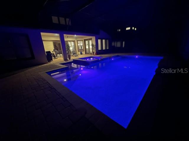 ENCLAVE/VILLAGEWALK PH 2 - Residential