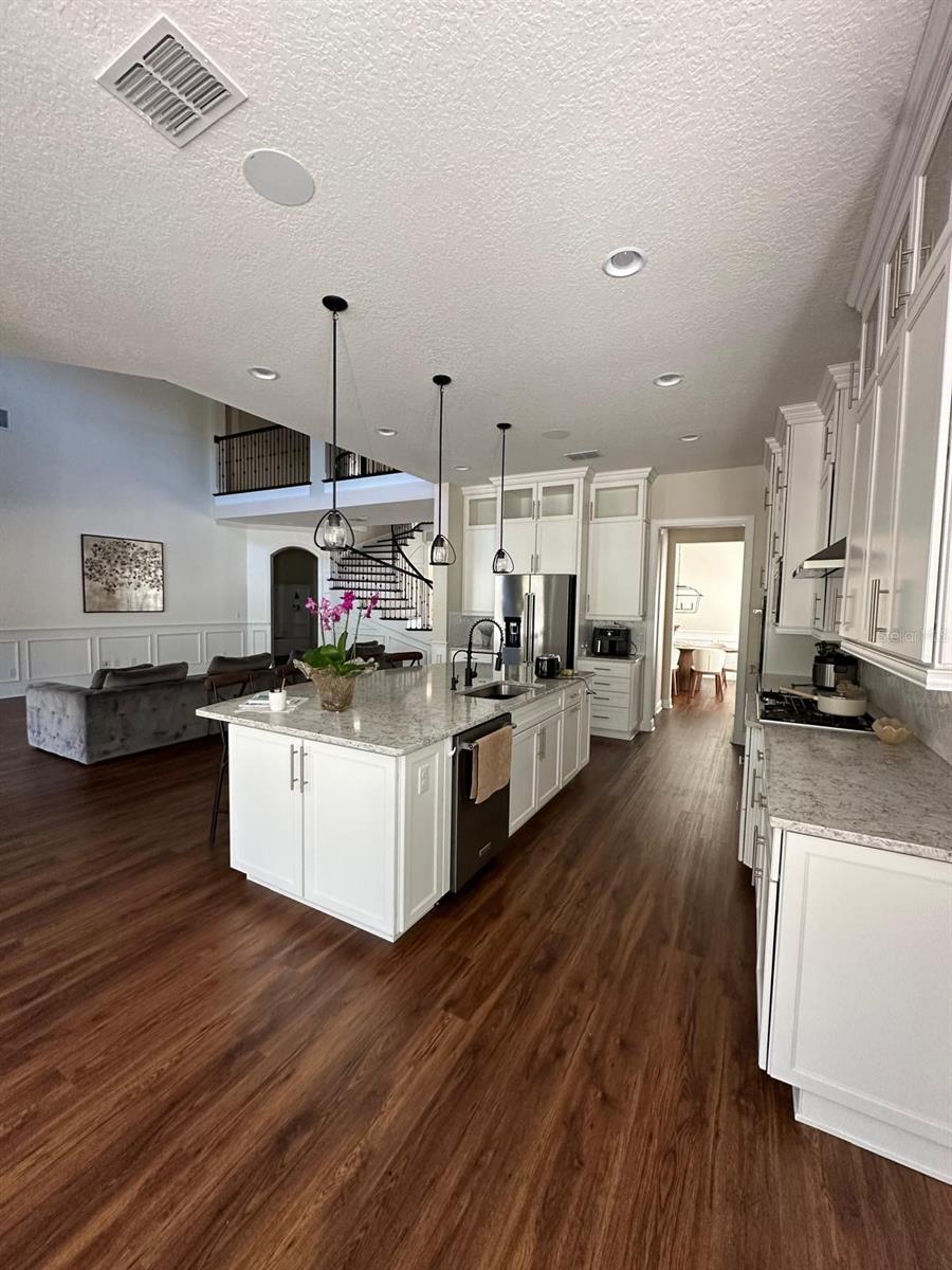 ENCLAVE/VILLAGEWALK PH 2 - Residential