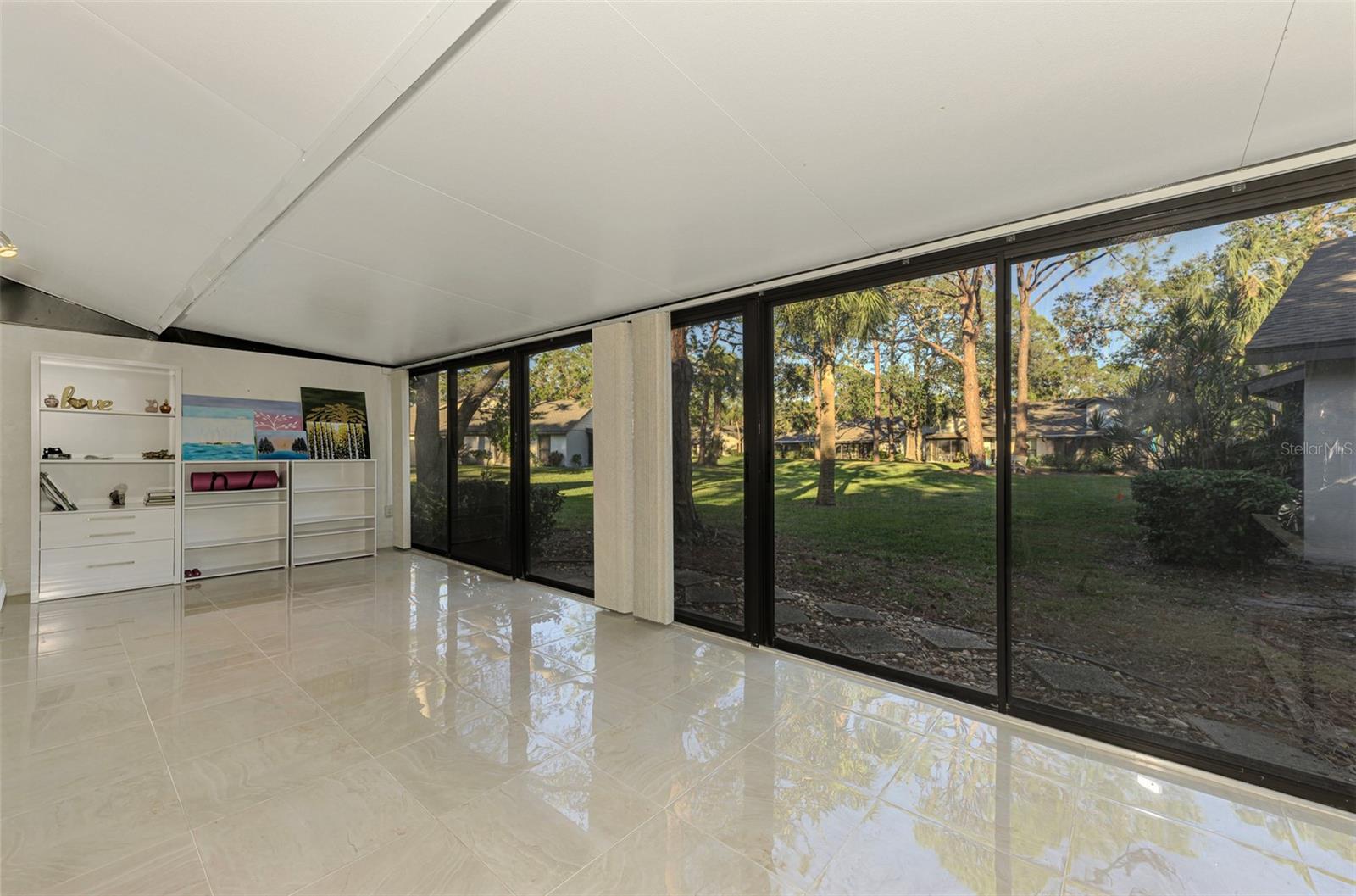 OAK FOREST VILLAS - Residential