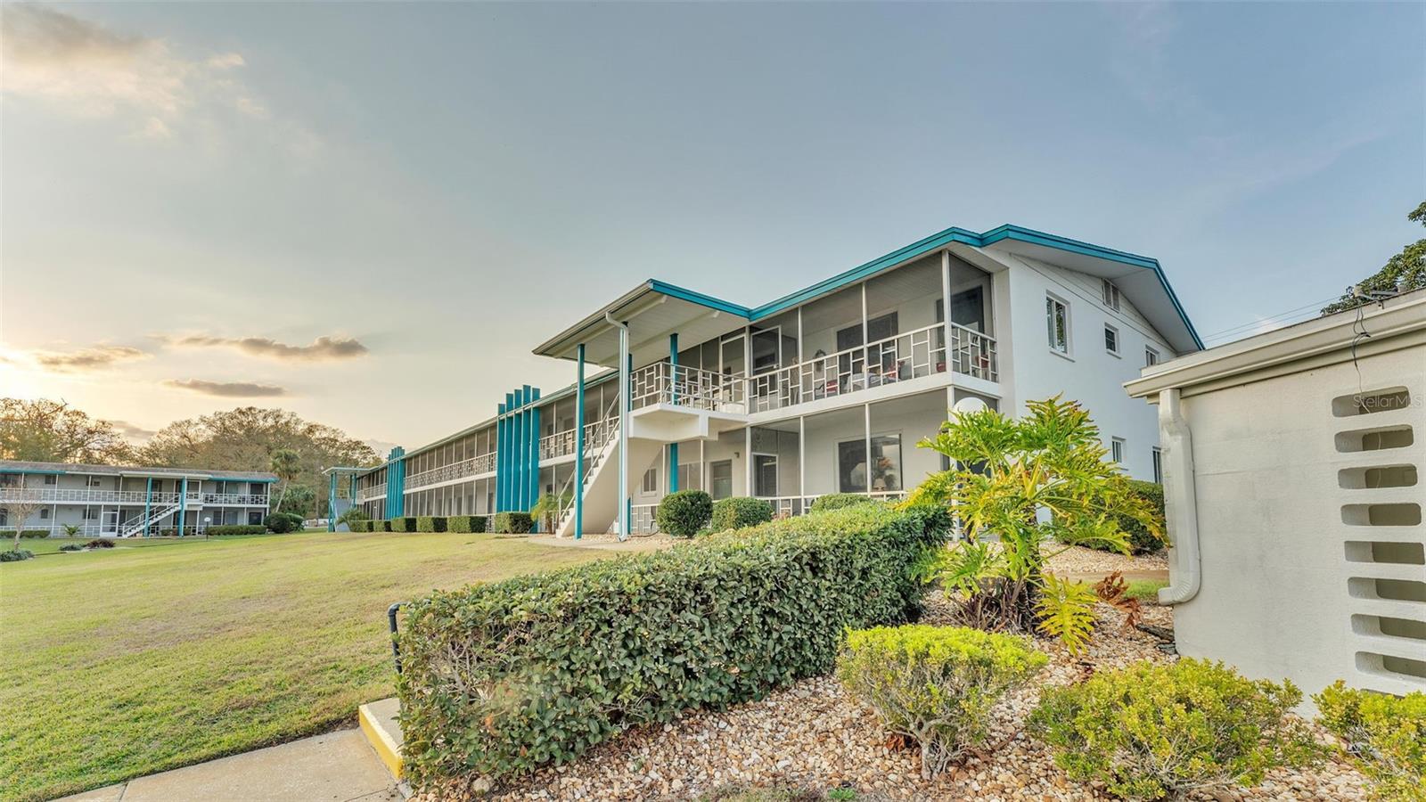 LAKELAND HARBOUR - Residential