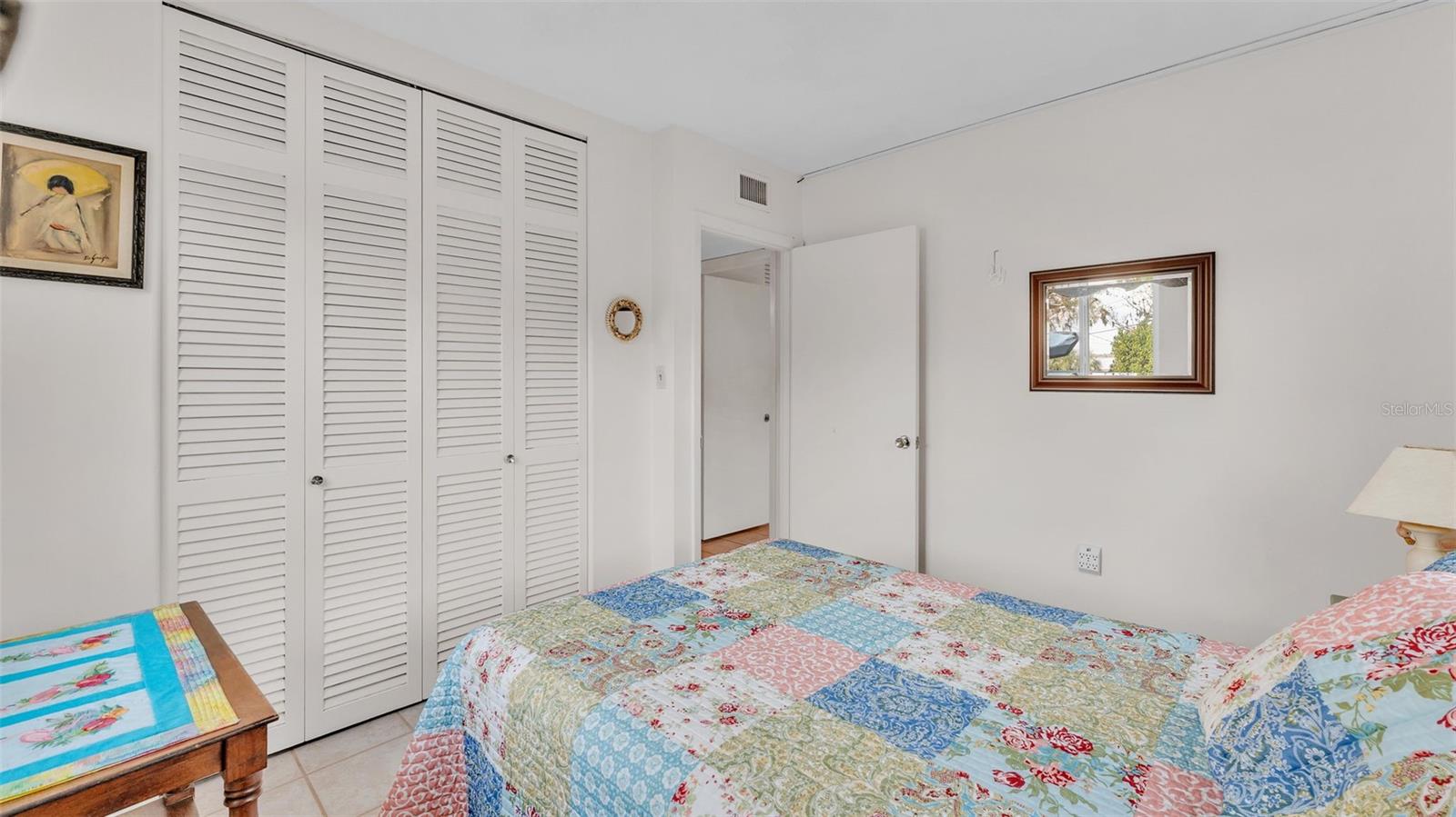 LAKELAND HARBOUR - Residential