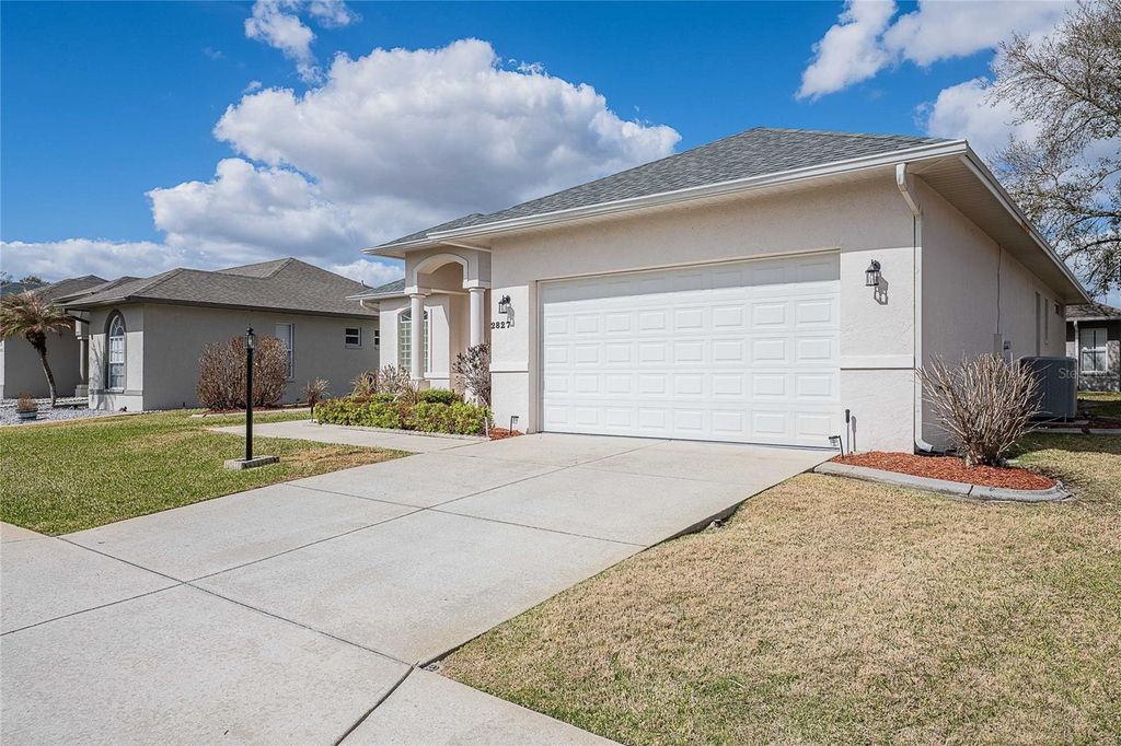 Photo of 2827 Shaughnessy Way, Lakeland, FL 33810 (MLS # L4959455)