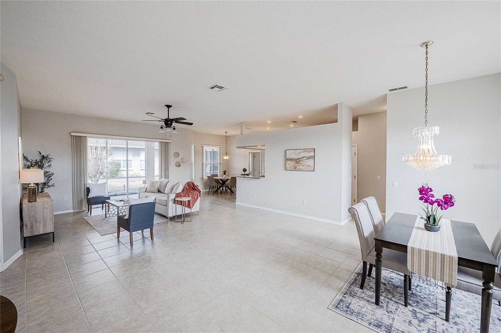 HUNTINGTON HILLS PH 01 - Residential