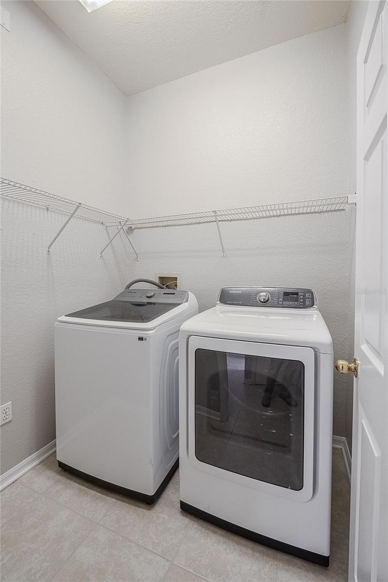 HUNTINGTON HILLS PH 01 - Residential