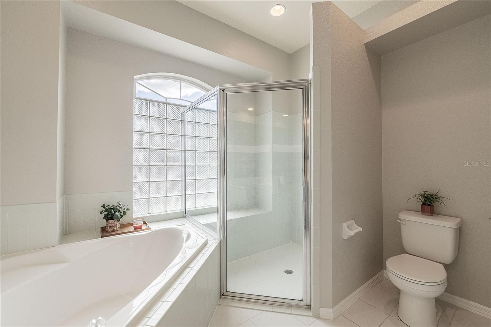 HUNTINGTON HILLS PH 01 - Residential