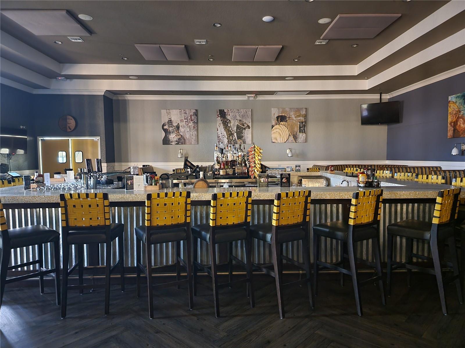 CASCADES OF GROVELAND - Residential