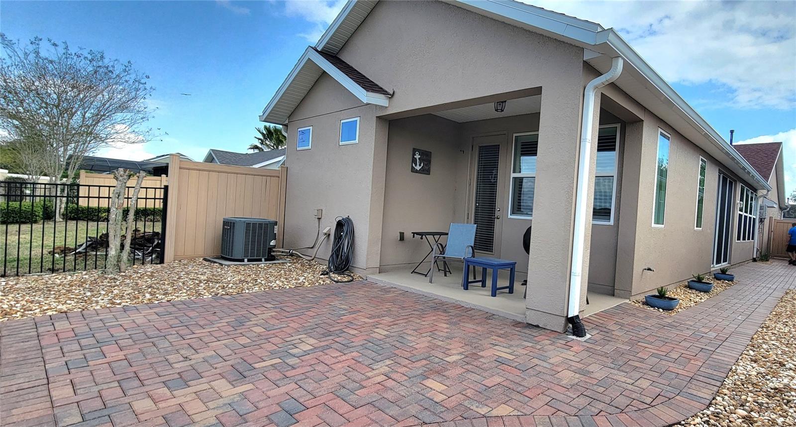 CASCADES OF GROVELAND - Residential