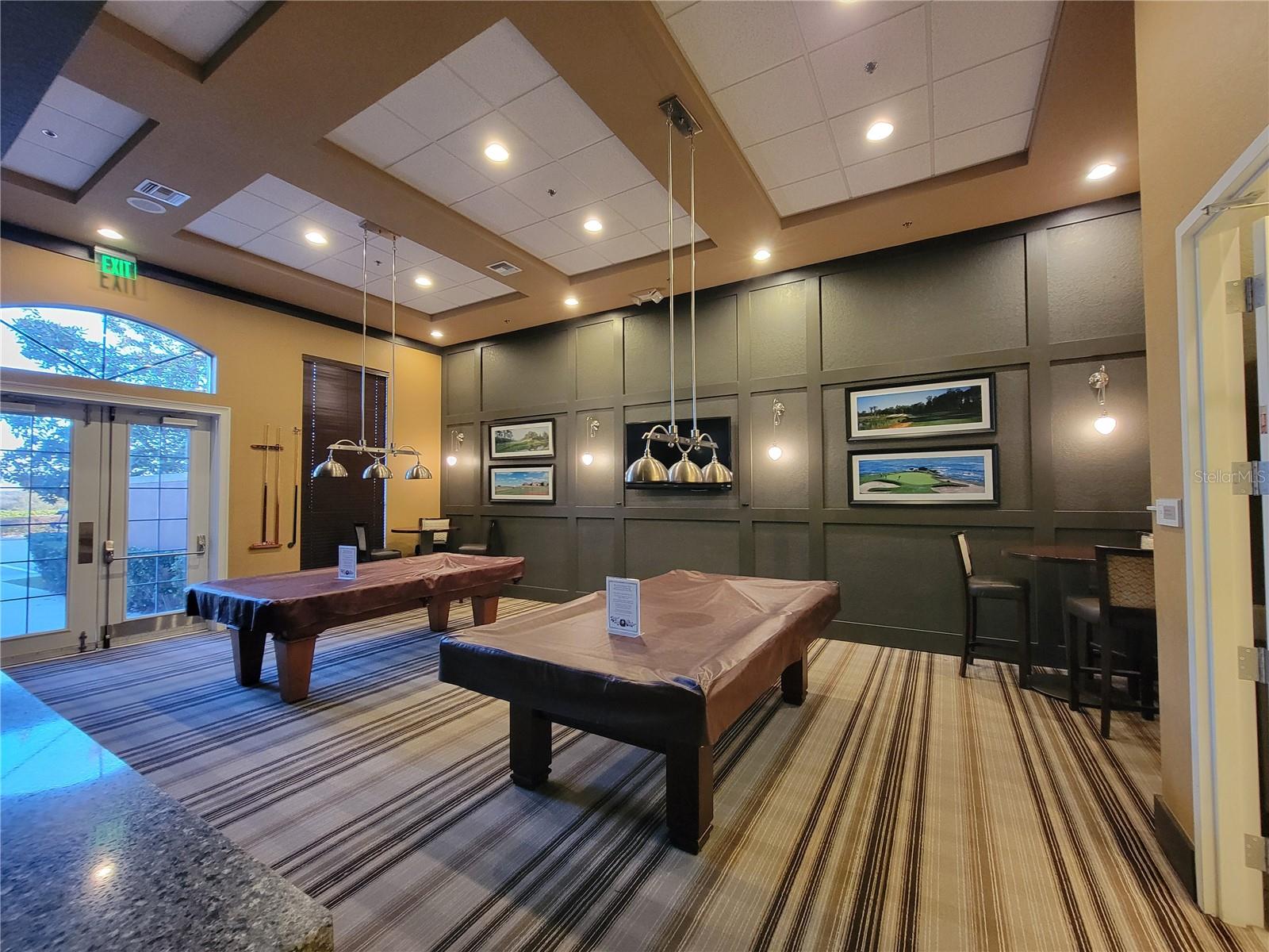 CASCADES OF GROVELAND - Residential