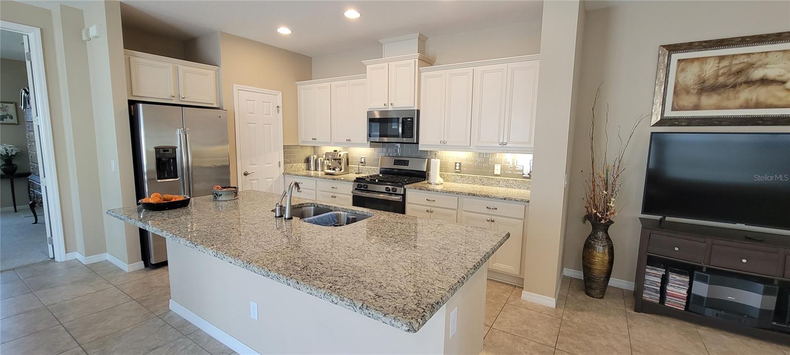 CASCADES OF GROVELAND - Residential