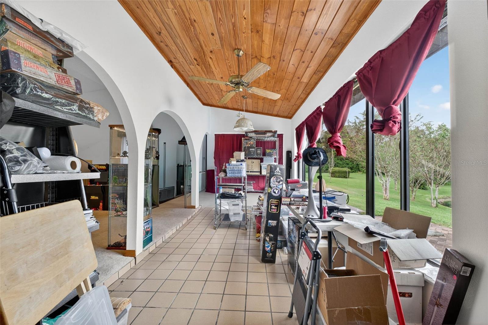 COUNTRY CLUB VILLAGE PH 02 - Residential