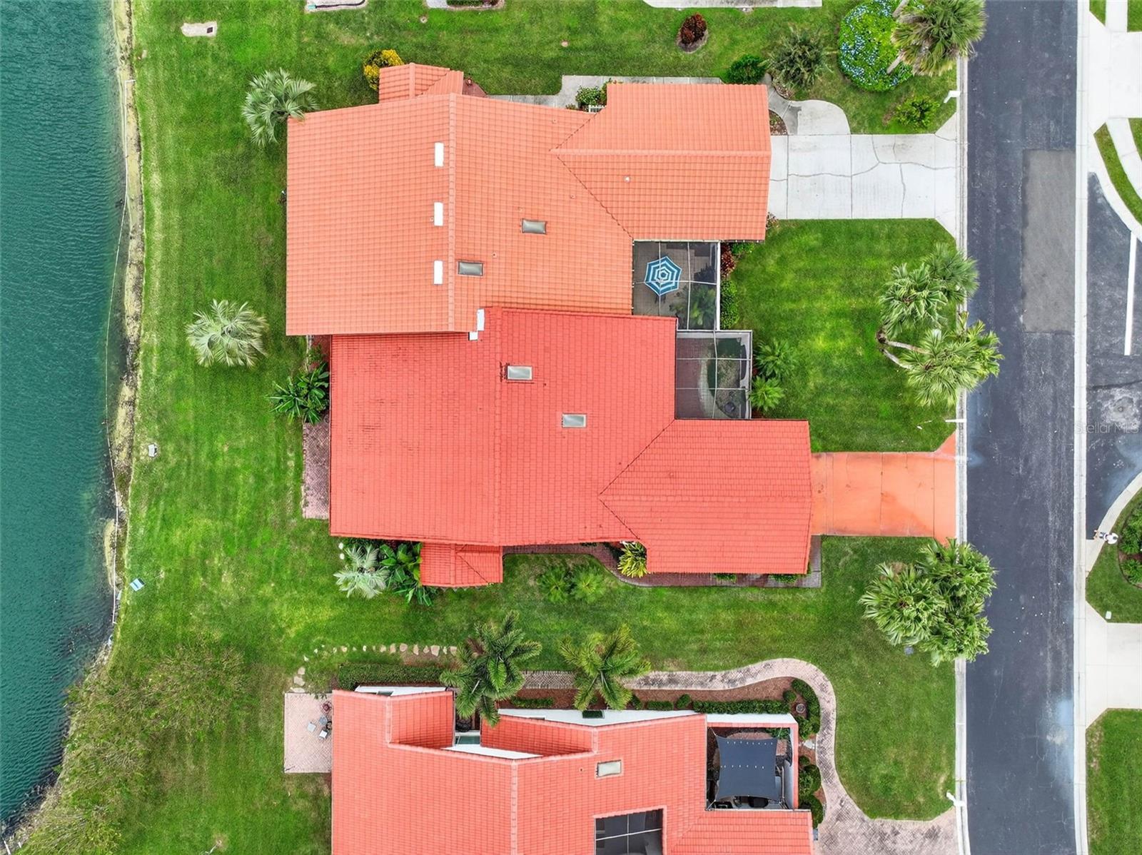 COUNTRY CLUB VILLAGE PH 02 - Residential