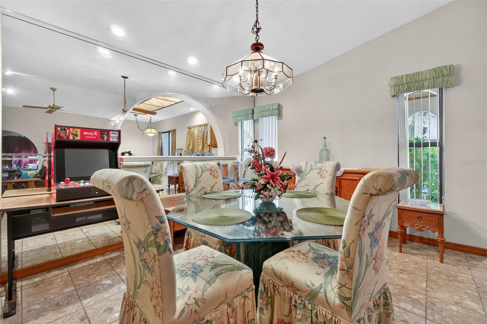 COUNTRY CLUB VILLAGE PH 02 - Residential