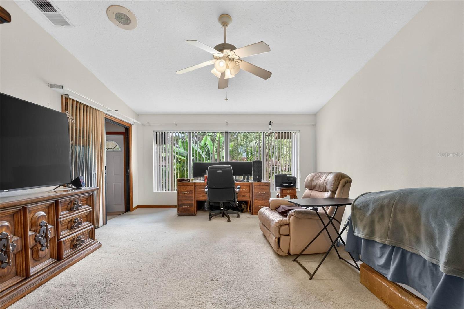 COUNTRY CLUB VILLAGE PH 02 - Residential