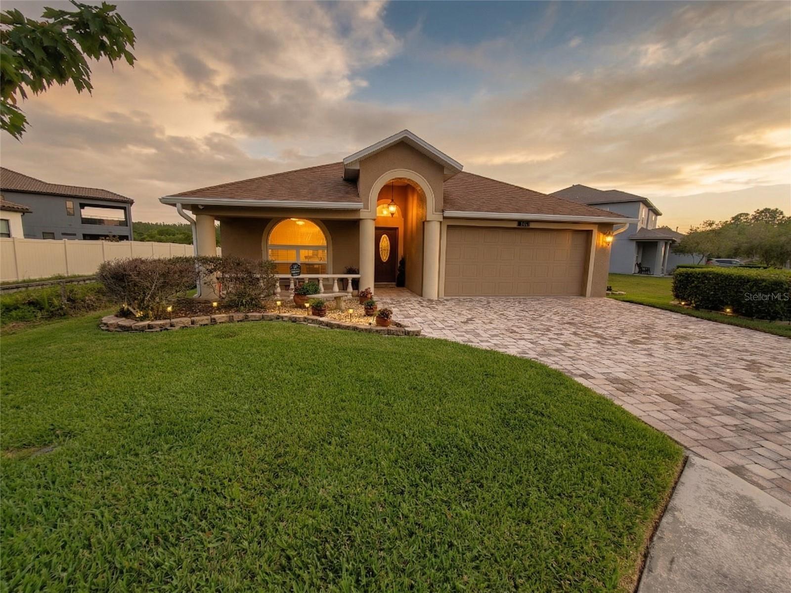 IVY LAKE ESTATES - Residential