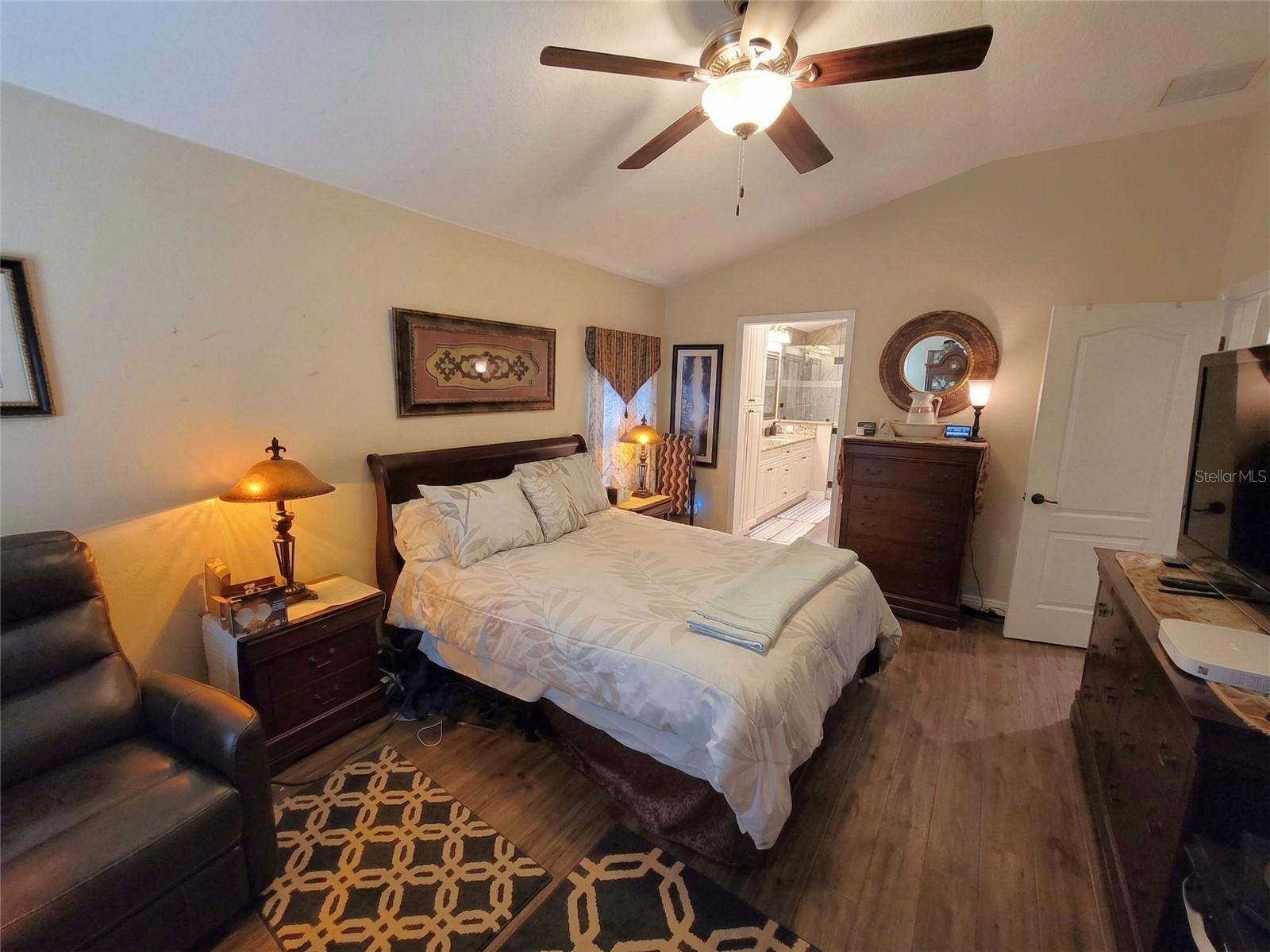 IVY LAKE ESTATES - Residential