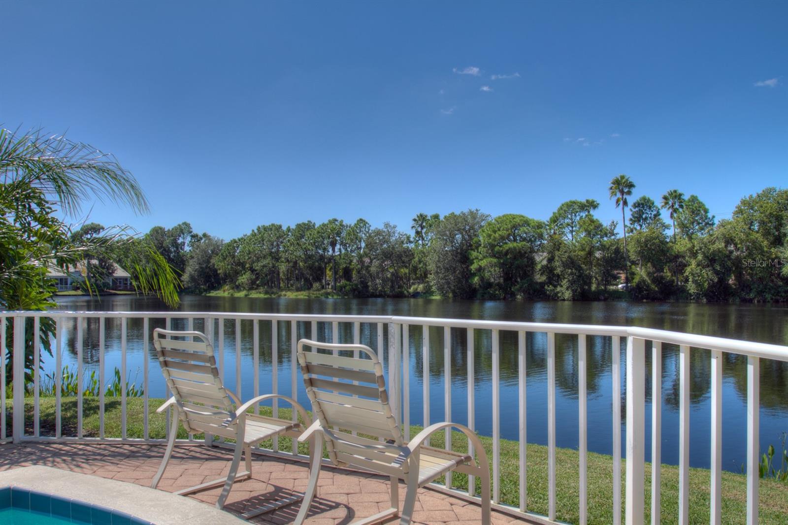 WHITEBRIDGE COURT UNIT III - Residential Lease