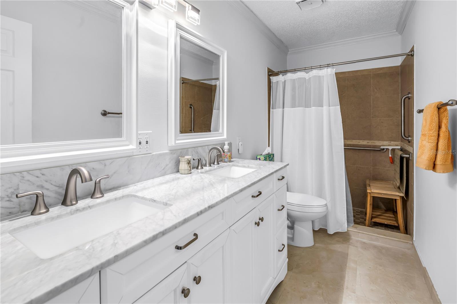 PATRIOT SQUARE APTS - Residential