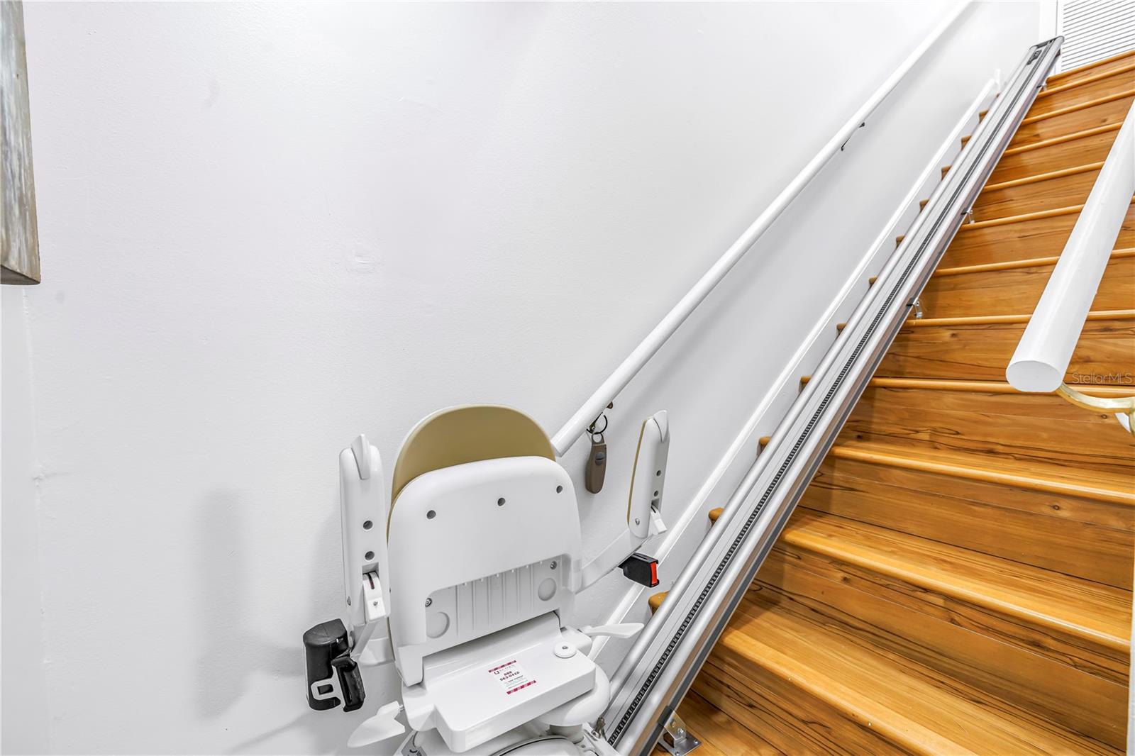 PATRIOT SQUARE APTS - Residential