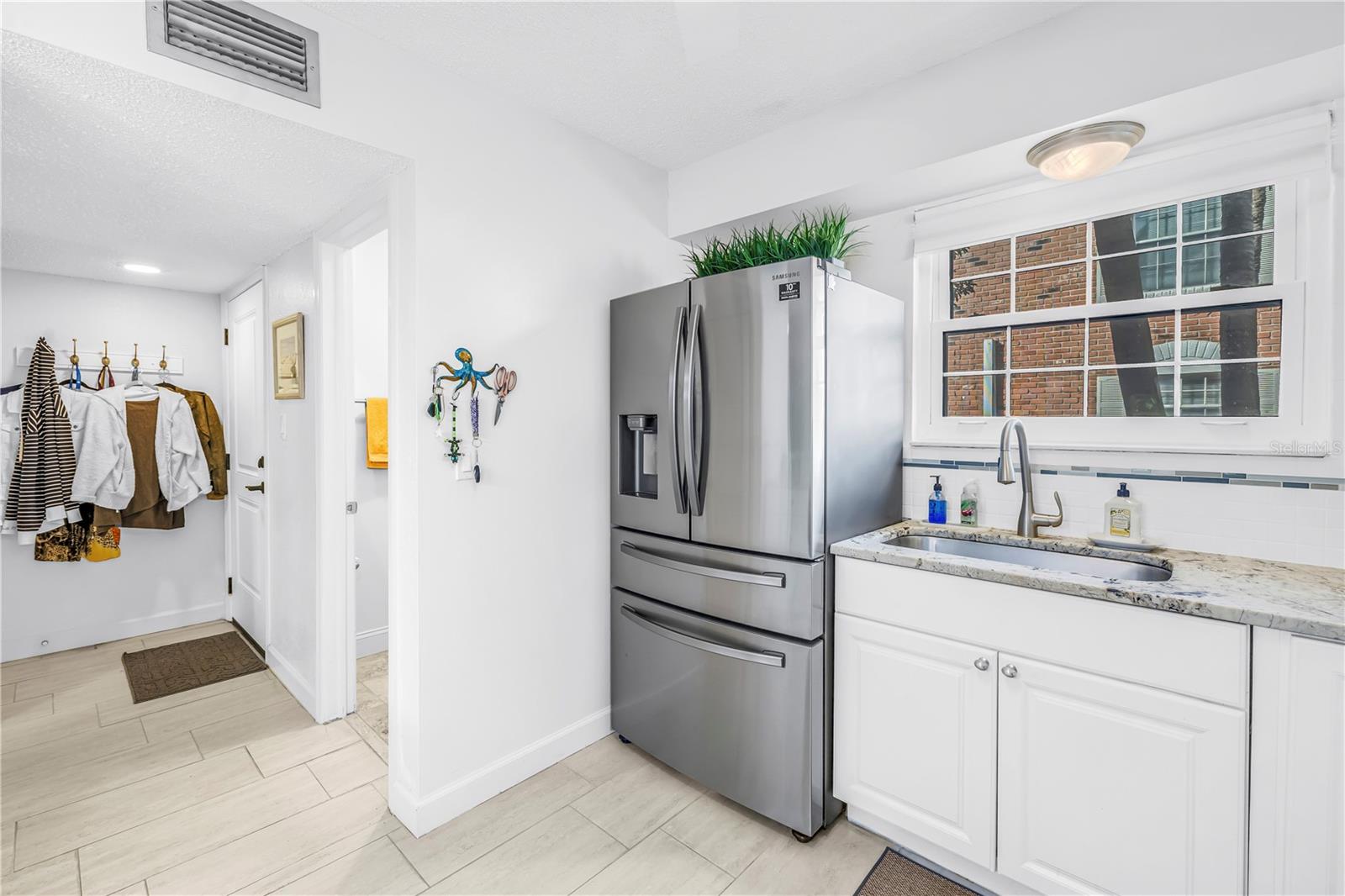 PATRIOT SQUARE APTS - Residential