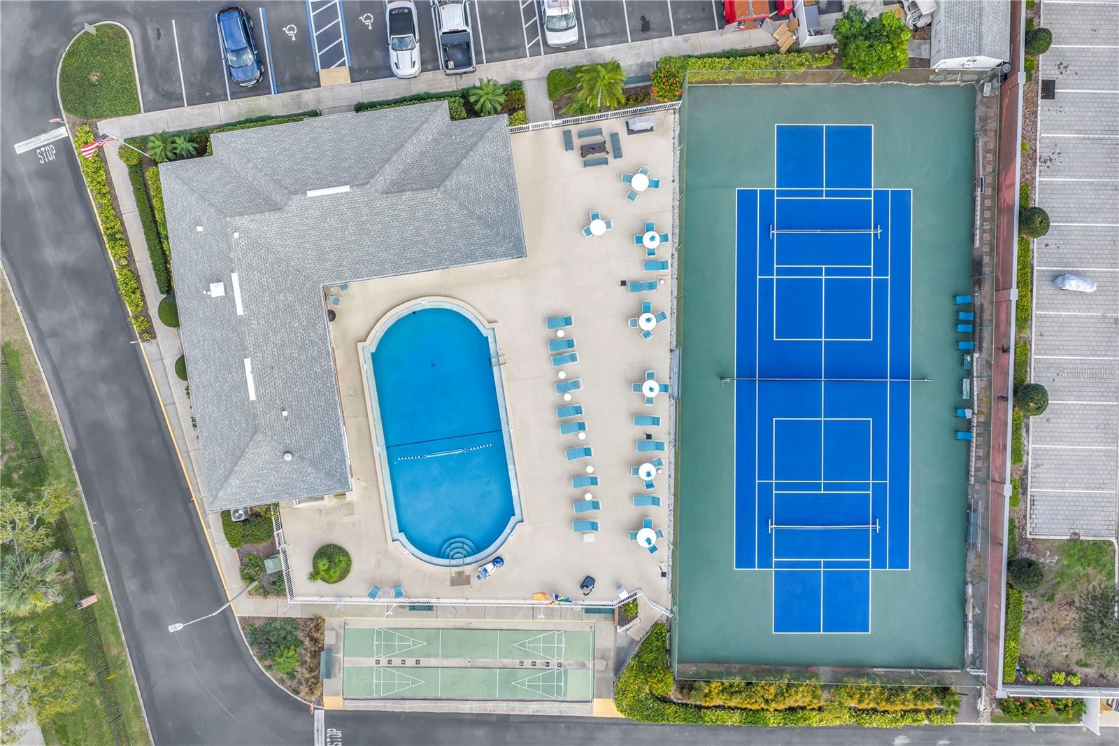 PATRIOT SQUARE APTS - Residential