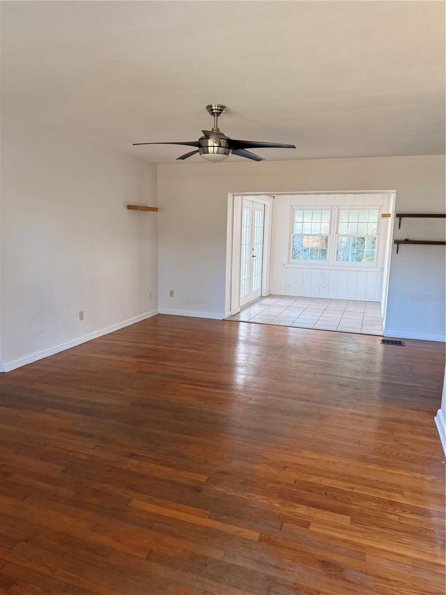 FAIRBANKS SHORES 4TH ADD - Residential Lease