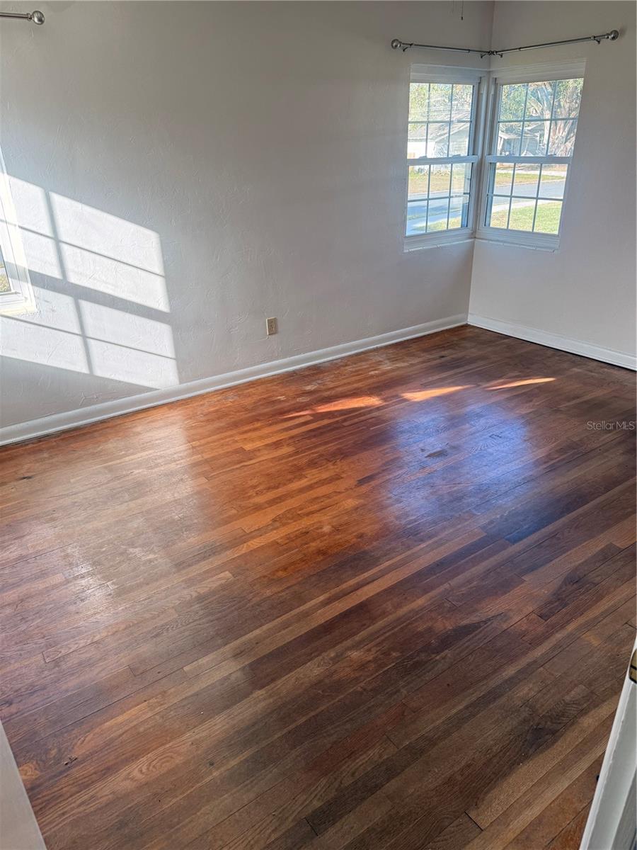 FAIRBANKS SHORES 4TH ADD - Residential Lease