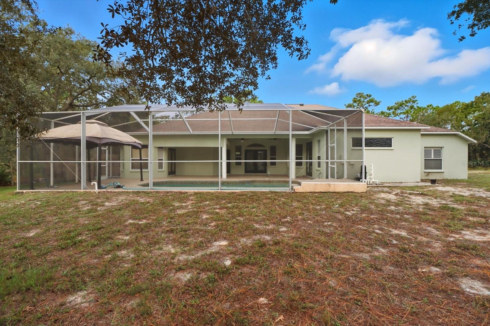 ROYAL HIGHLANDS - Residential