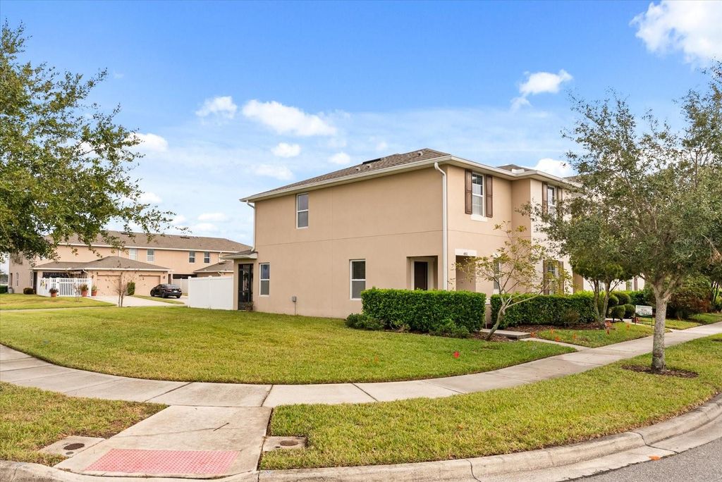 Photo of 4801 Apple Blossom Lane, Saint Cloud, FL 34771 (MLS # O6370682)