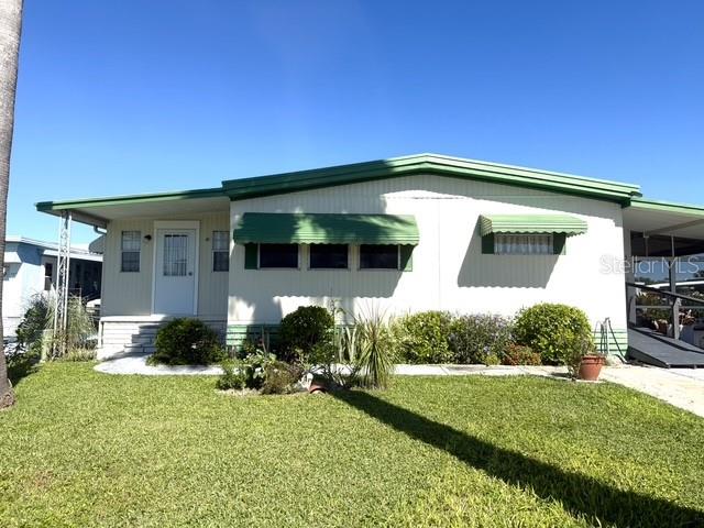 113 W SAINT LUCIA LOOP