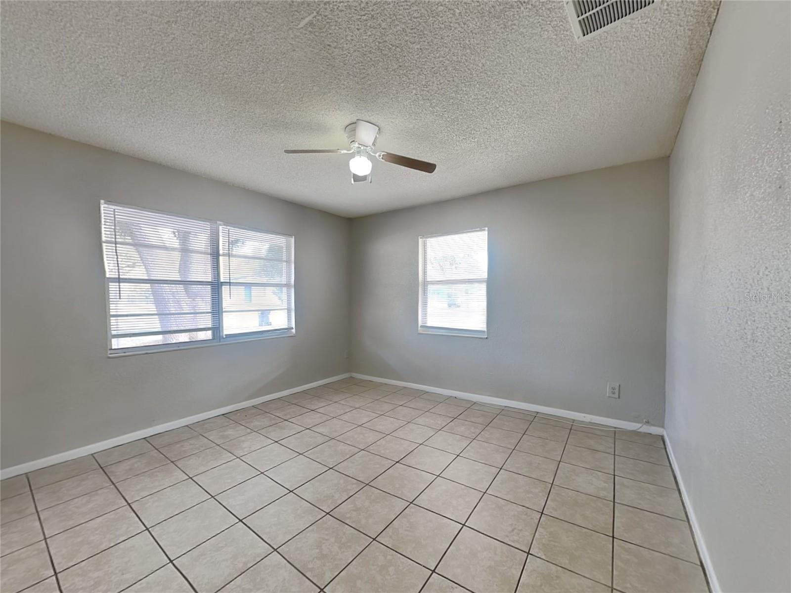 GORDON HEIGHTS PH 05 - Residential Lease