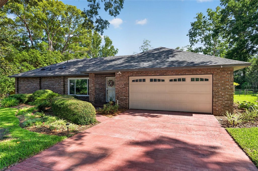 Photo of 2522 NW 27th Place, Gainesville, FL 32605 (MLS # GC541778)