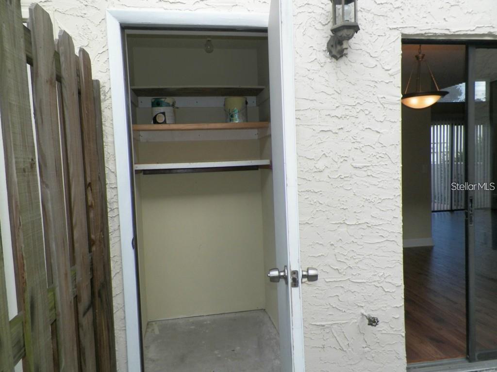 VIA VERDE - Residential