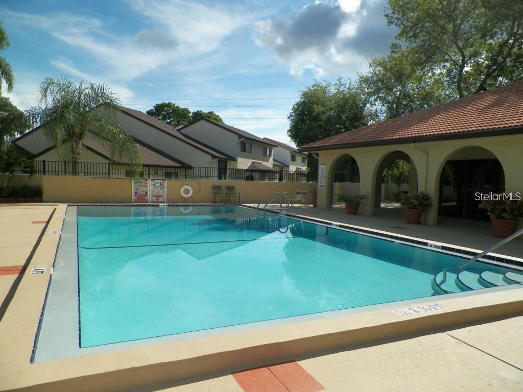 VIA VERDE - Residential