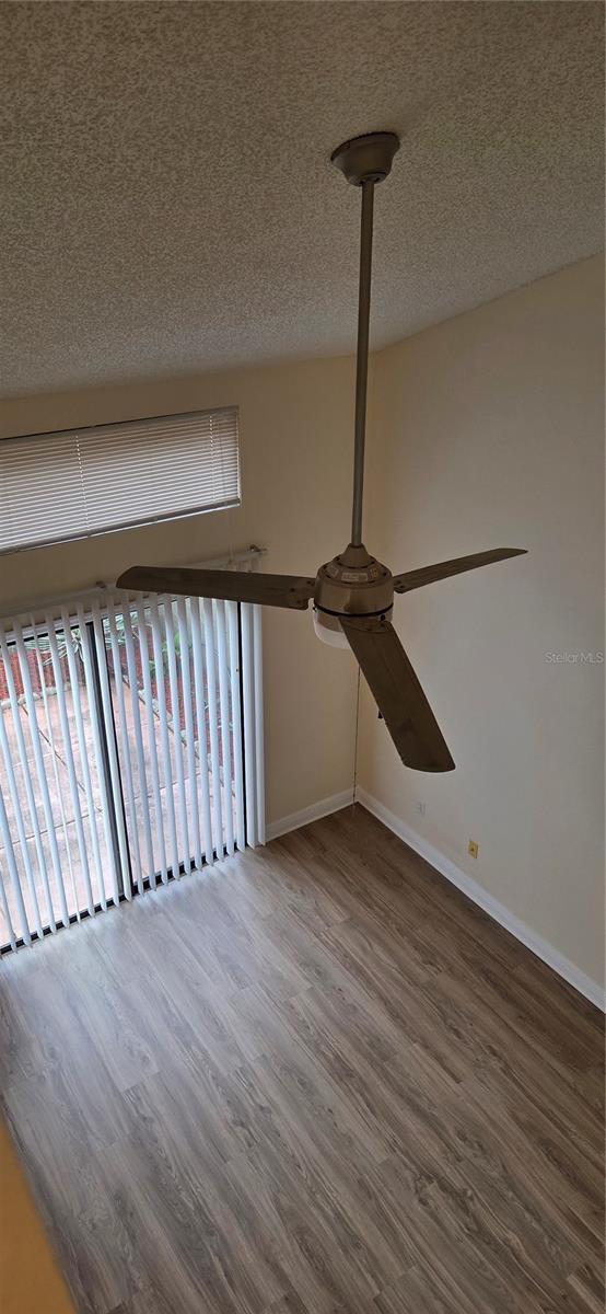 VIA VERDE - Residential