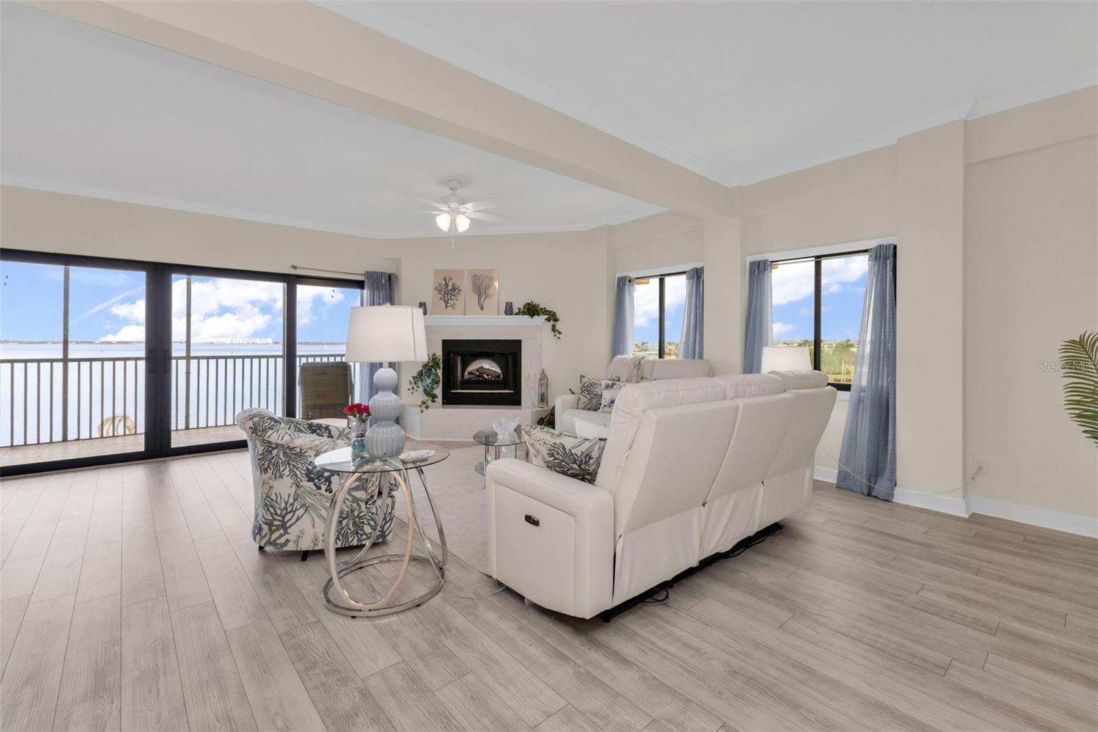 1601 PARK BEACH CIRCLE 136/18, PUNTA GORDA, FL, 33950 3 1601 PARK BEACH CIRCLE 136/18