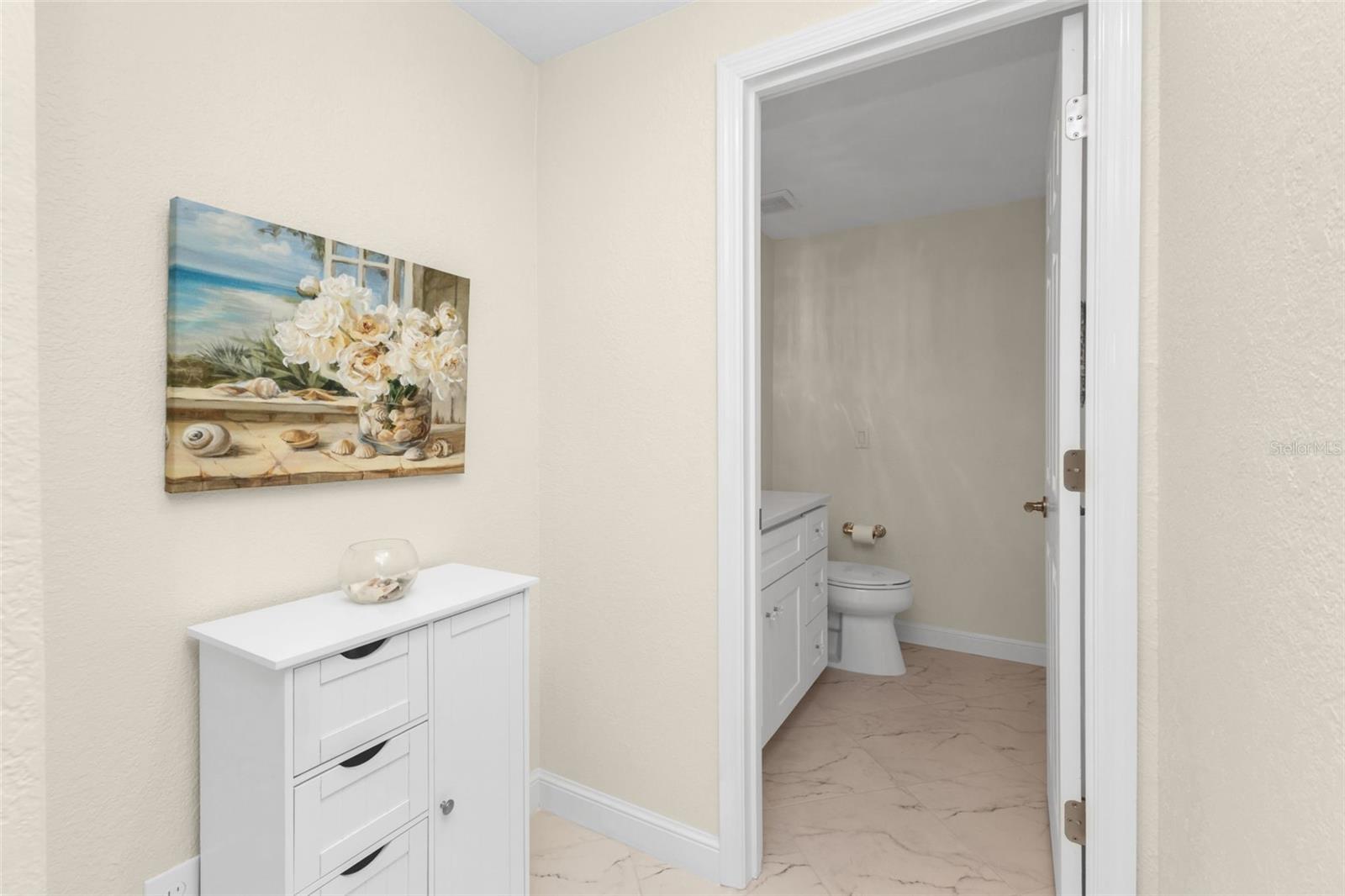 LAVISTA CONDO - Residential