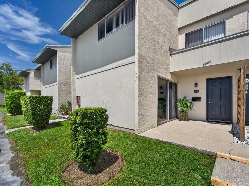 Photo of 1131 Longfellow Road, Sarasota, FL 34243 (MLS # TB8535650)